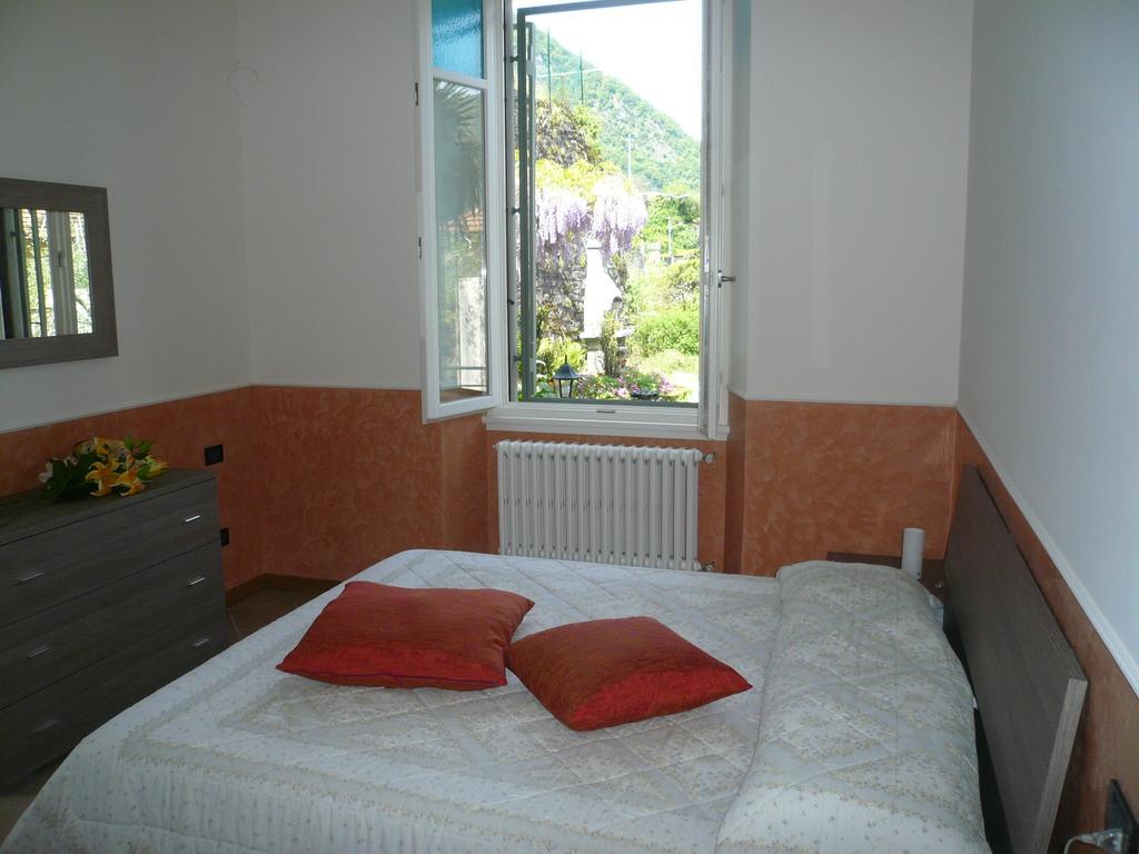 Апартаменти Casa Beatrice Oliveto Lario Номер фото