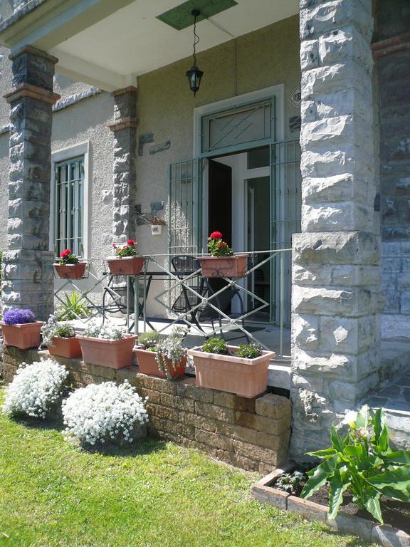 Апартаменти Casa Beatrice Oliveto Lario Номер фото